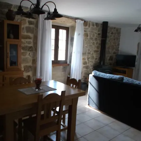 La Escuelona Pejanda