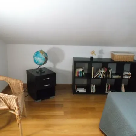 La Escuelona Apartman *