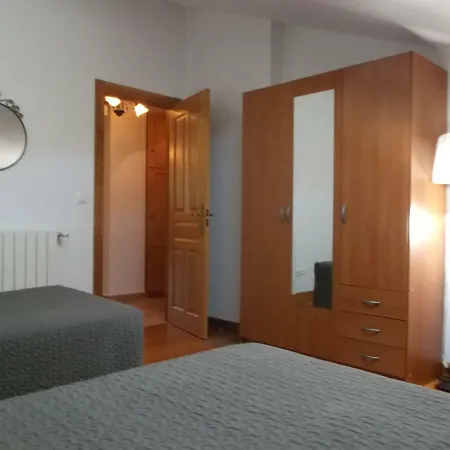 Apartment La Escuelona