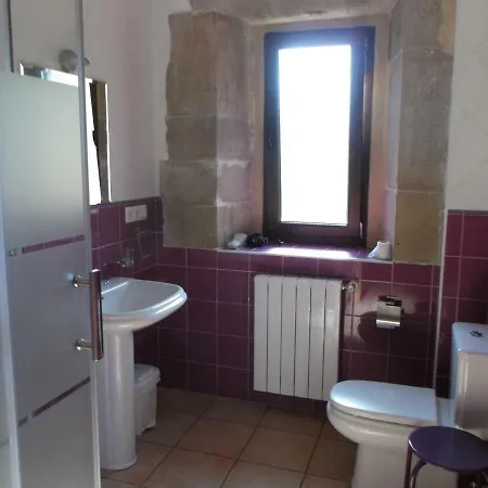 La Escuelona Apartman *