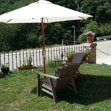 La Escuelona Pejanda