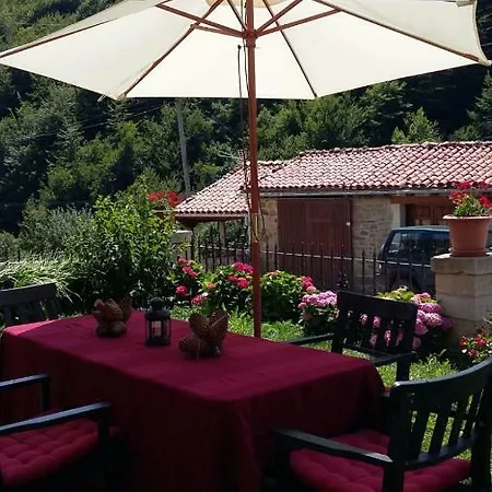 La Escuelona Pejanda