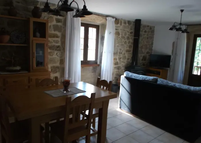 La Escuelona Pejanda