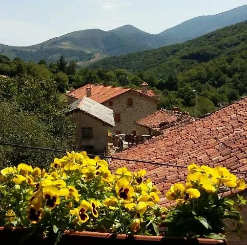La Escuelona Pejanda